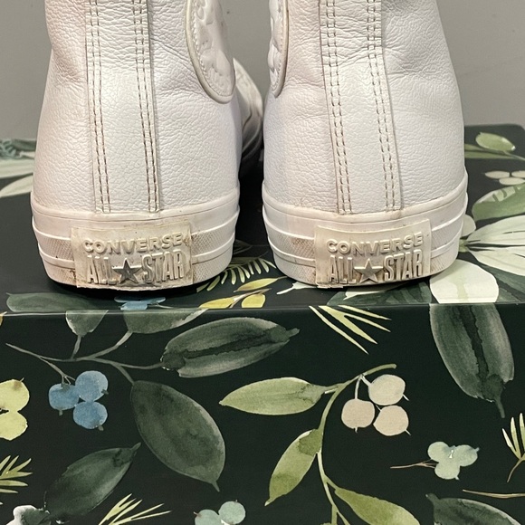 Converse Classic White leather High-Tops women’s size 8 men’s size 6 - Picture 2 of 5